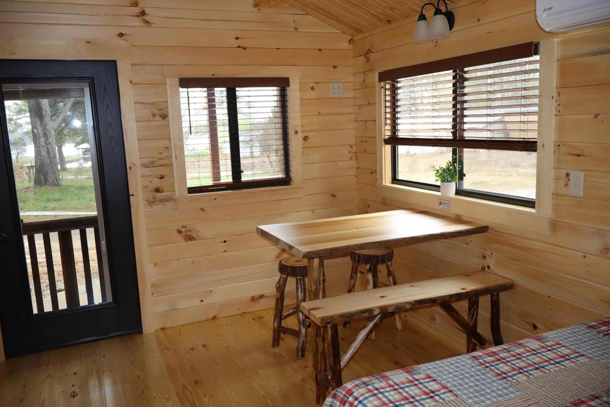 Cowan Creek Lodges 森特 外观 照片